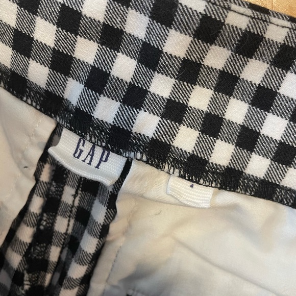 GAP Retro Checkered Shorts - Size 4 - Picture 4 of 8